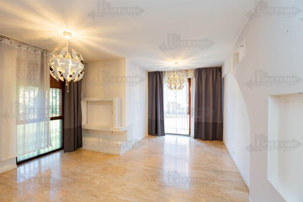 appartamento in vendita a Segrate in zona Milano 2
