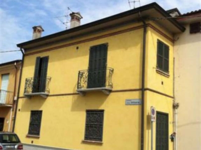 casa indipendente in vendita a Segrate