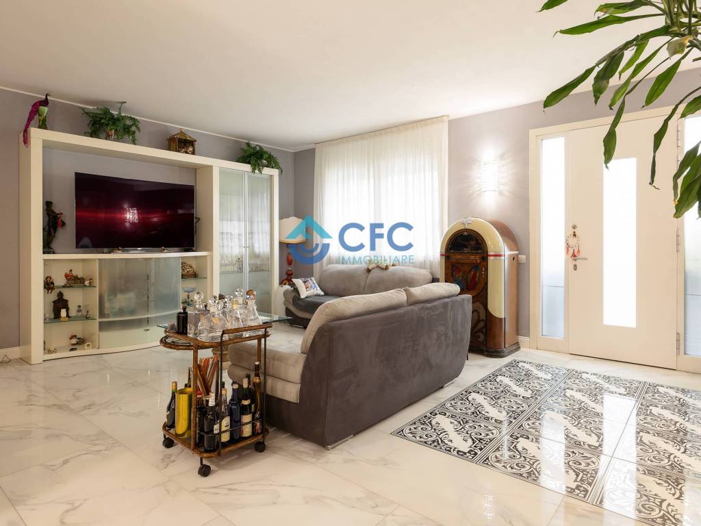 casa indipendente in vendita a Segrate in zona Lavanderie