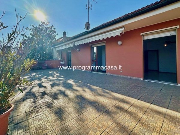 appartamento in vendita a Segrate in zona Lavanderie