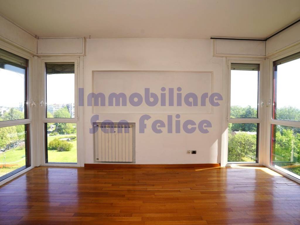 appartamento in vendita a Segrate in zona Novegro