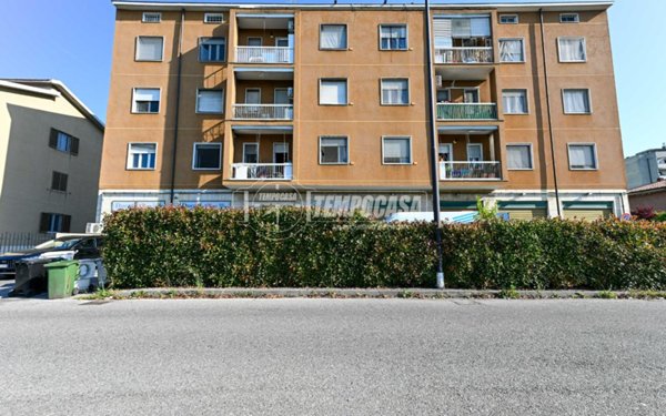 appartamento in vendita a Segrate in zona Novegro