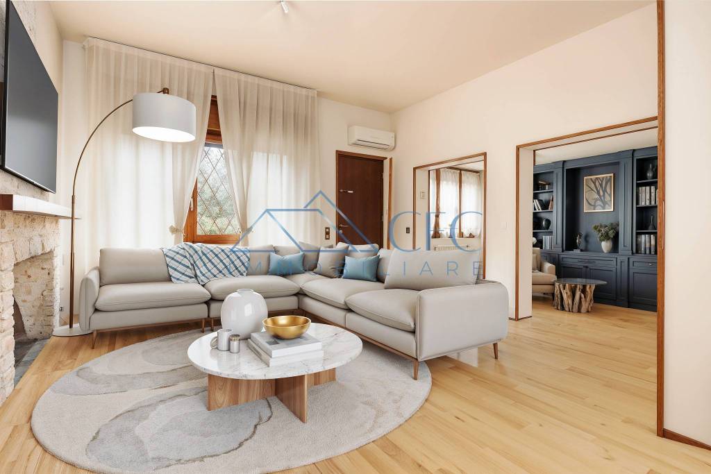 casa indipendente in vendita a Segrate