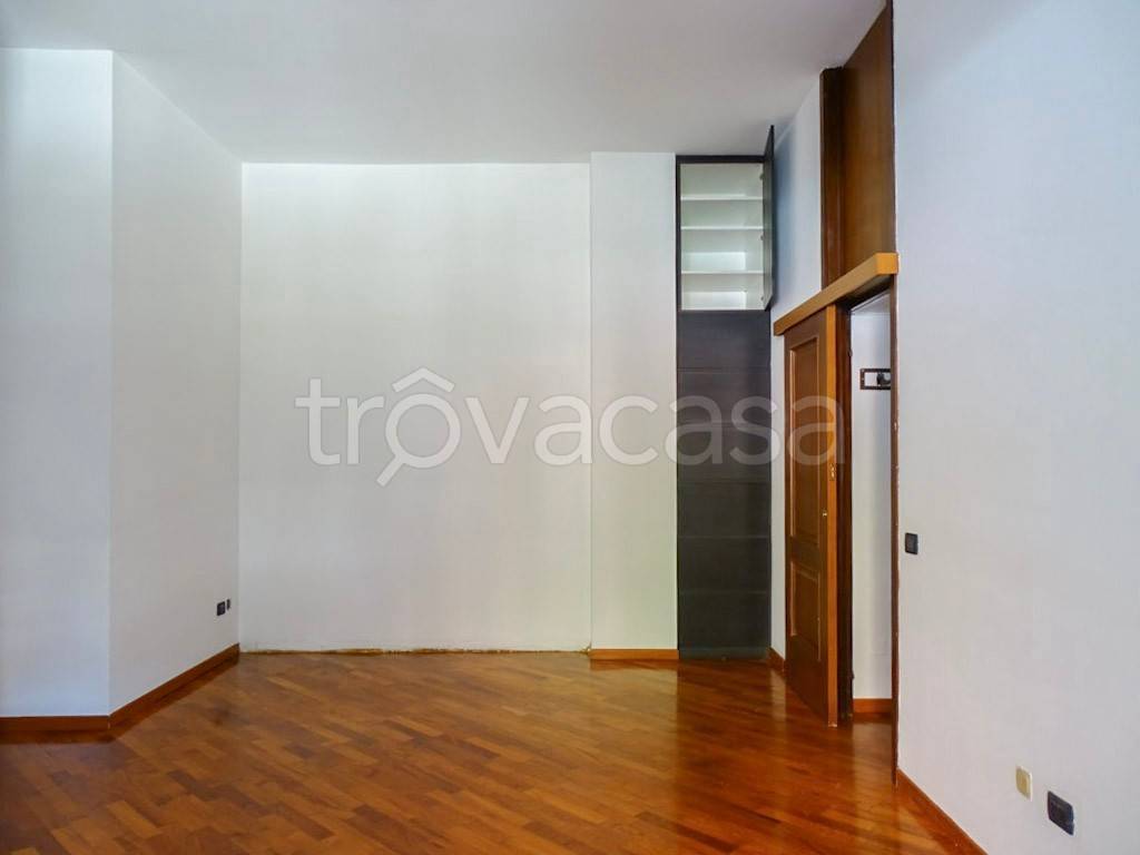appartamento in vendita a Segrate