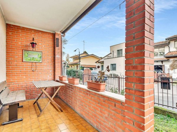 casa indipendente in vendita a Segrate