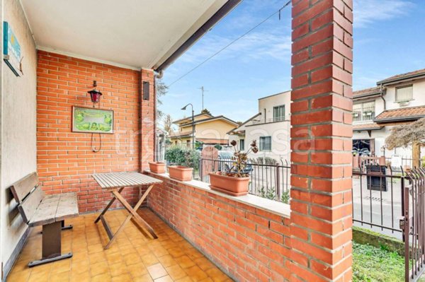 casa indipendente in vendita a Segrate