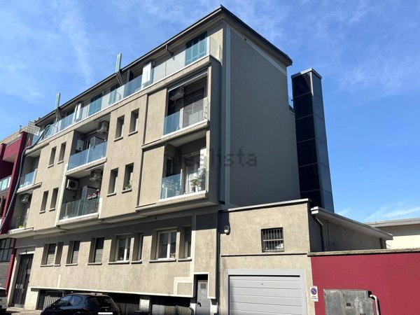 appartamento in vendita a Segrate in zona Novegro
