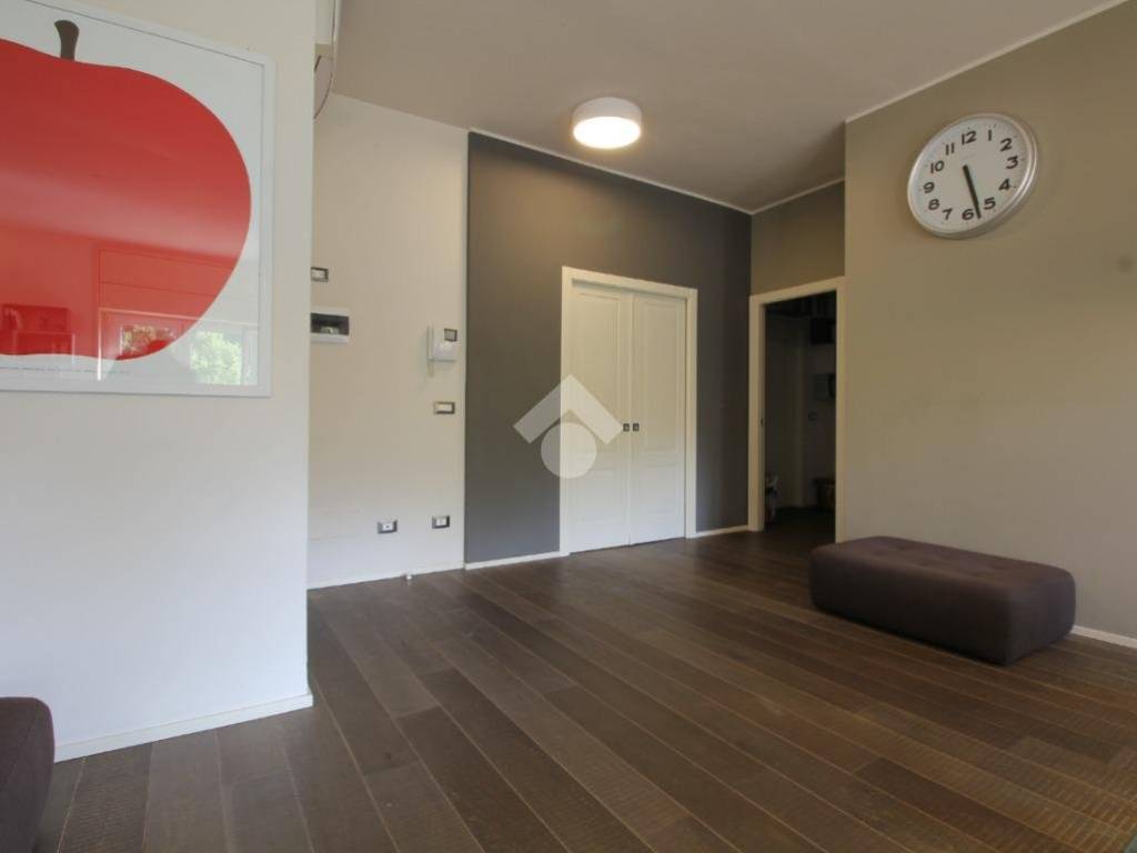 appartamento in vendita a Segrate in zona Novegro
