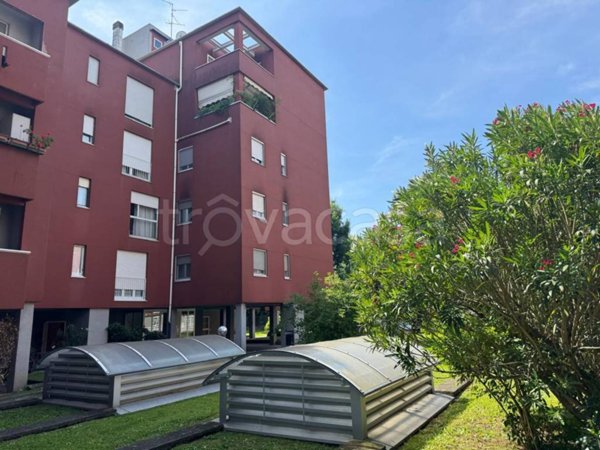 appartamento in vendita a Segrate