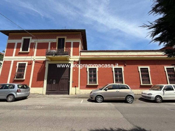 casa indipendente in vendita a Segrate in zona Lavanderie
