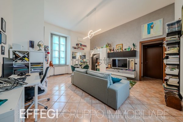 appartamento in vendita a Segrate in zona Rovagnasco