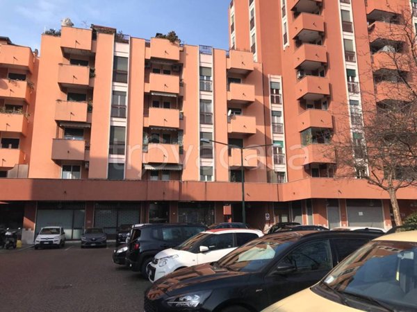 appartamento in vendita a Segrate in zona Redecesio