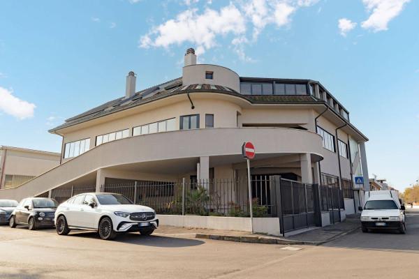 villa in vendita a Segrate