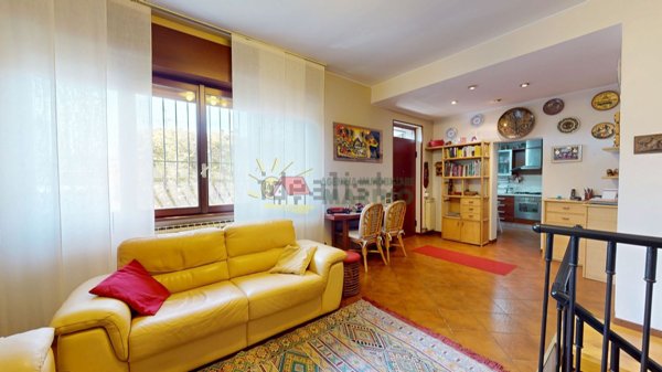 casa indipendente in vendita a Segrate