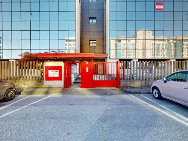 ufficio in vendita a Segrate