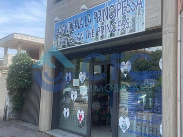 negozio in vendita a Segrate
