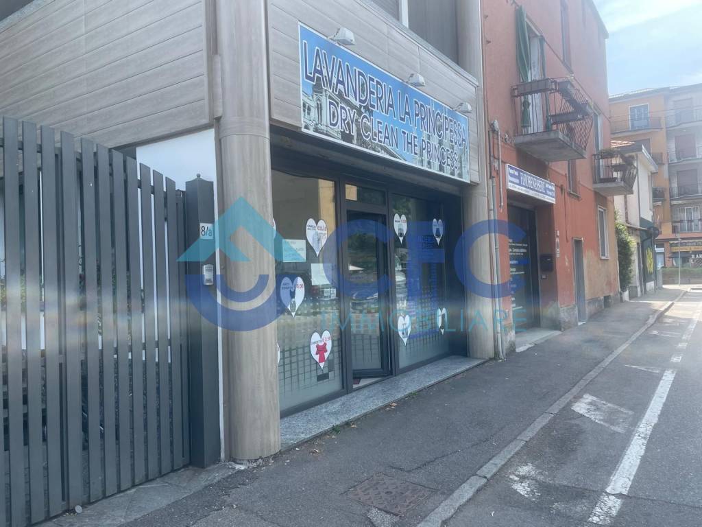 negozio in vendita a Segrate