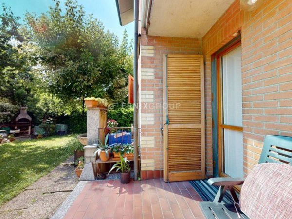 casa indipendente in vendita a Segrate