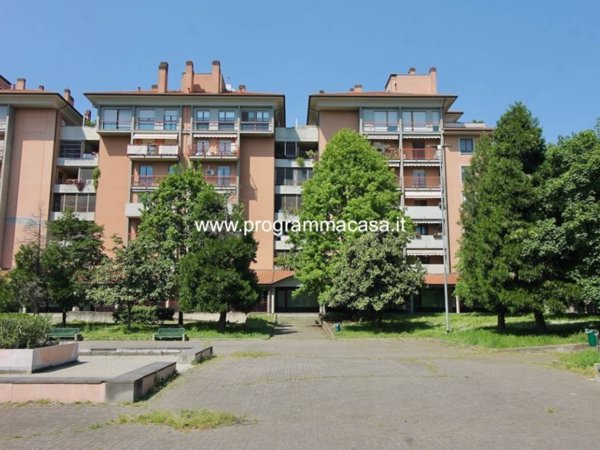appartamento in vendita a Segrate in zona Lavanderie
