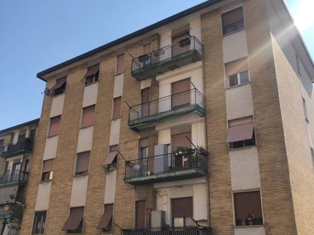 appartamento in vendita a Segrate in zona Rovagnasco
