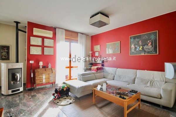 appartamento in vendita a Segrate in zona Lavanderie