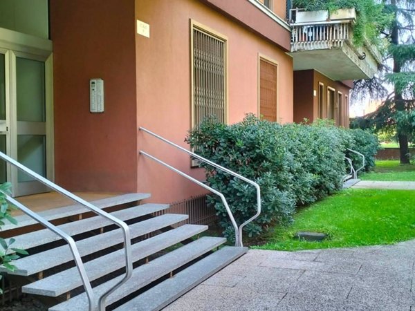 appartamento in vendita a Segrate in zona Milano 2