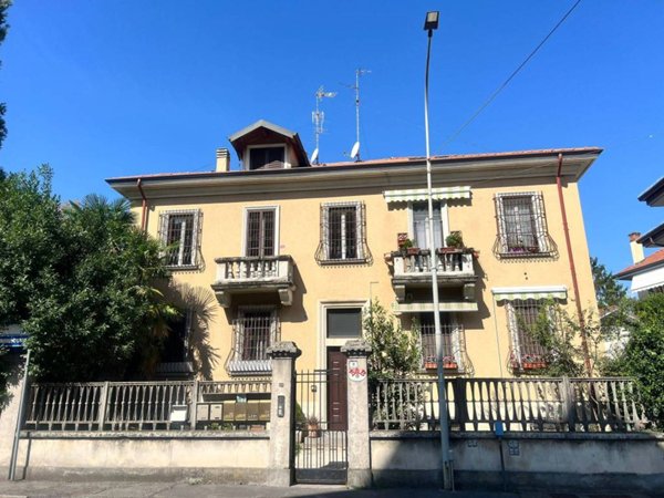 appartamento in vendita a Segrate