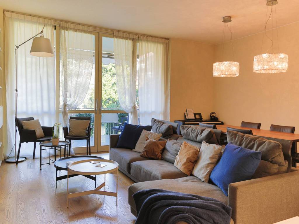 appartamento in vendita a Segrate in zona Milano 2