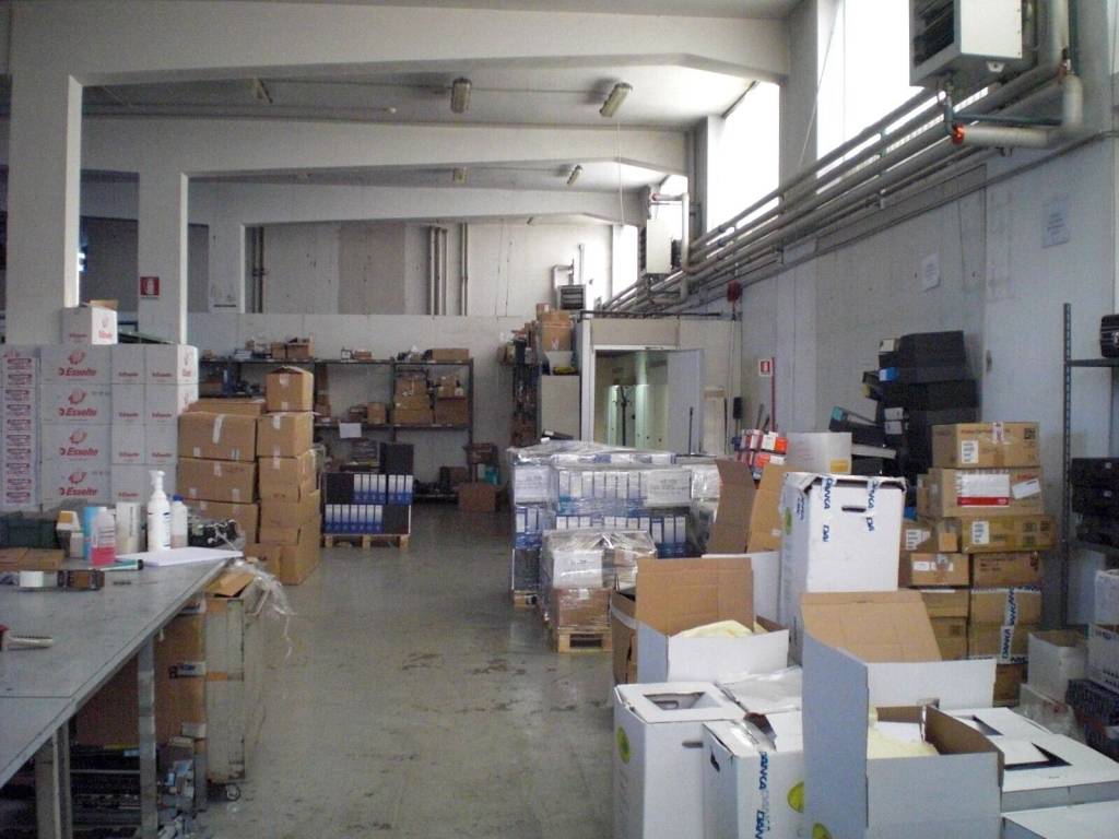 ufficio in vendita a Segrate in zona Novegro