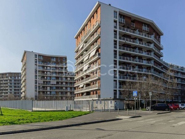 appartamento in vendita a Segrate in zona Tregarezzo
