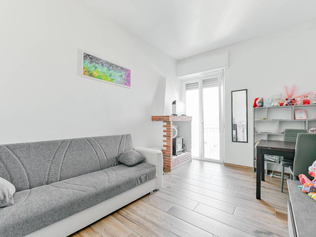 appartamento in vendita a Segrate in zona Novegro