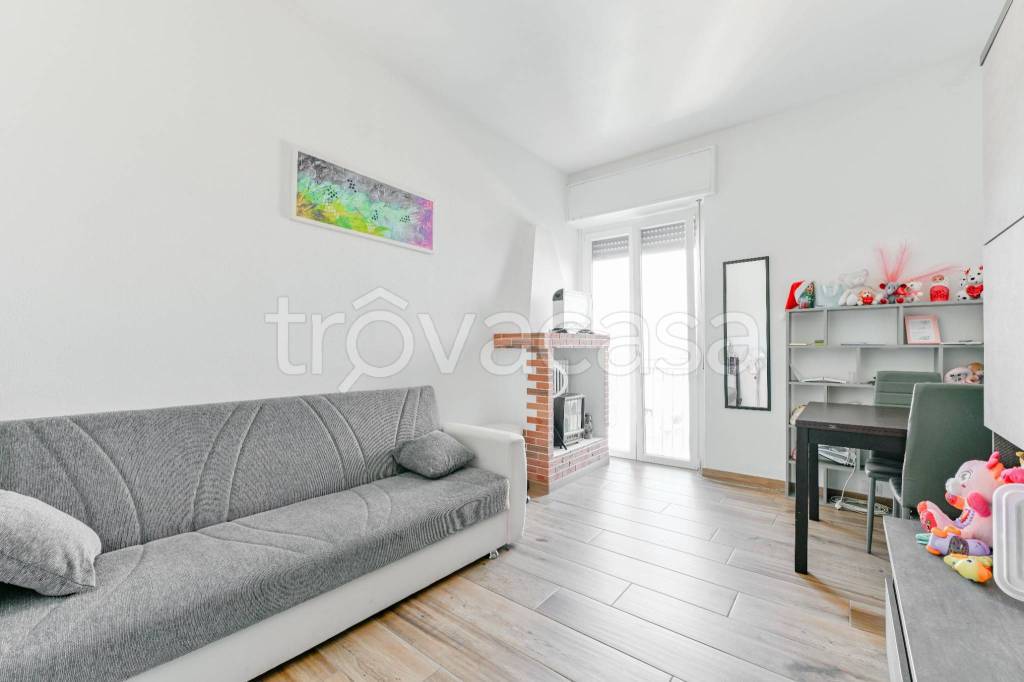 appartamento in vendita a Segrate in zona Novegro