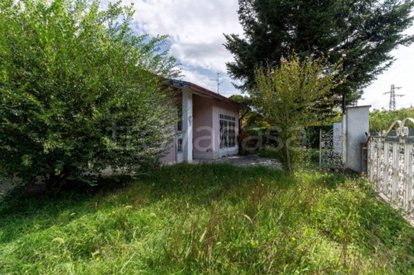 casa indipendente in vendita a Segrate