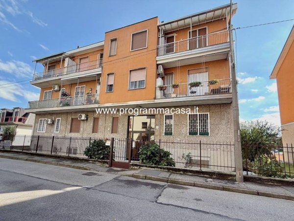 appartamento in vendita a Segrate in zona Lavanderie