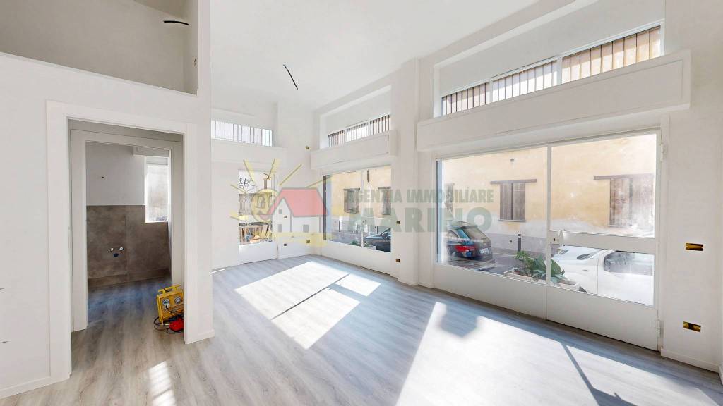 ufficio in vendita a Segrate in zona Rovagnasco