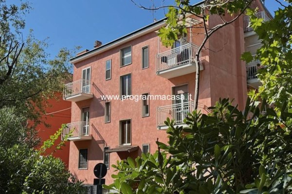 appartamento in vendita a Segrate in zona Milano 2