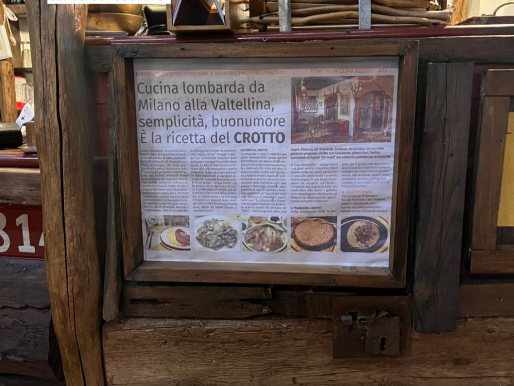 negozio in vendita a Segrate in zona Novegro