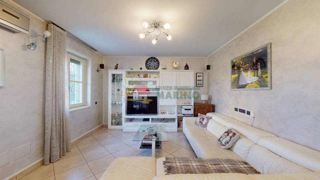 casa indipendente in vendita a Segrate