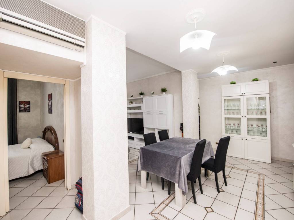 appartamento in vendita a Segrate in zona Novegro