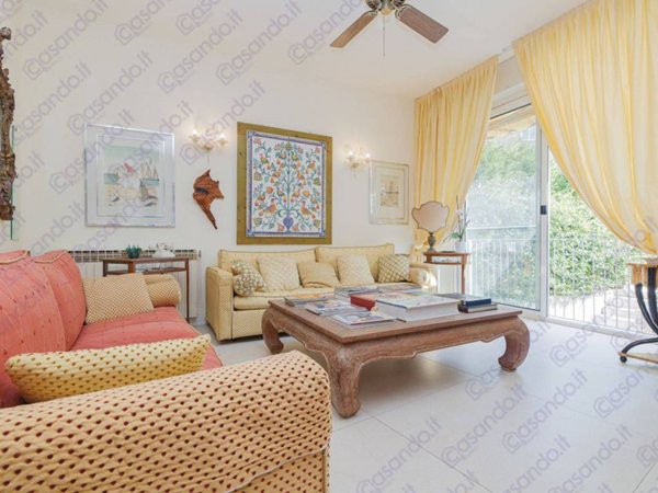 casa indipendente in vendita a Segrate