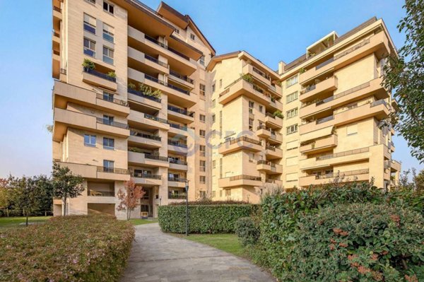 appartamento in vendita a Segrate in zona Novegro
