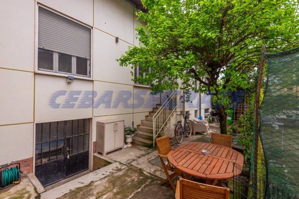 casa indipendente in vendita a Segrate