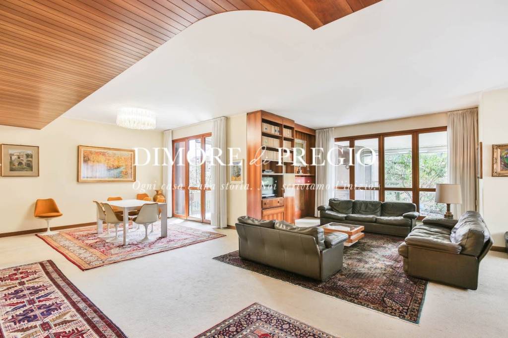 appartamento in vendita a Segrate in zona Milano 2