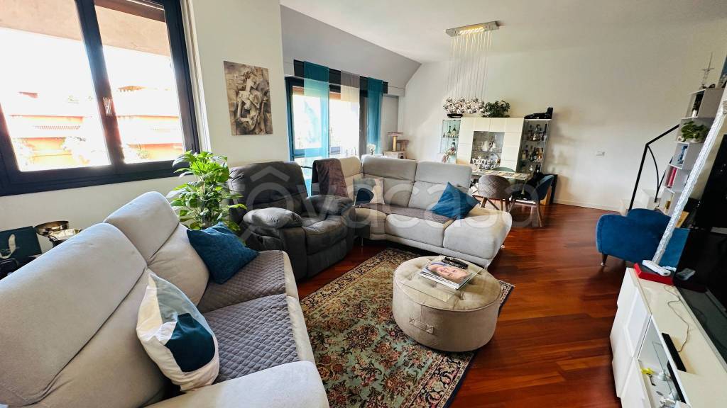 appartamento in vendita a Segrate