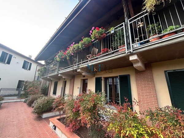 appartamento in vendita a Segrate in zona Rovagnasco