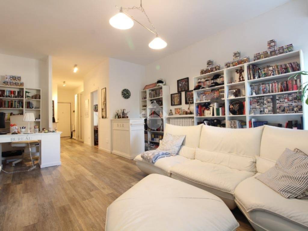 appartamento in vendita a Segrate in zona Novegro