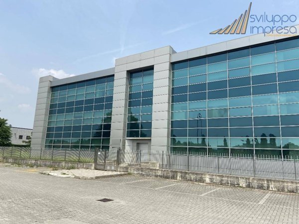 ufficio in vendita a Segrate in zona Lavanderie