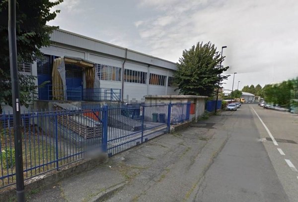 locale di sgombero in vendita a Segrate