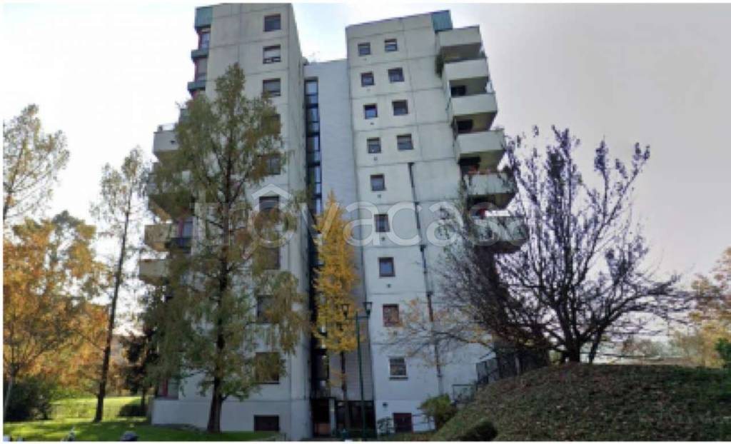 ufficio in vendita a Segrate