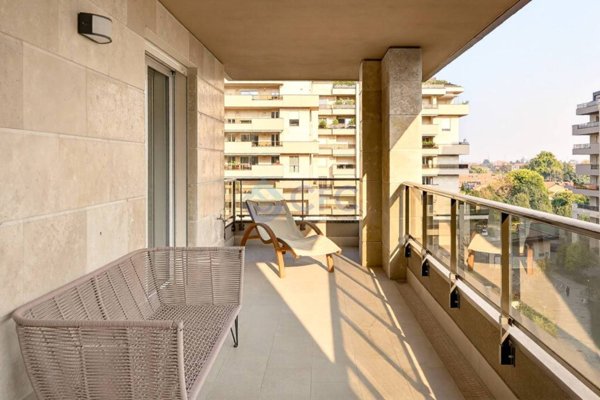 appartamento in vendita a Segrate in zona Novegro